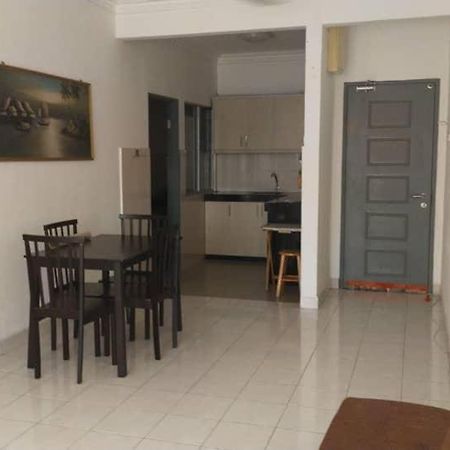 Rizqi Homestay Prima Presint 11 Путраджая Экстерьер фото
